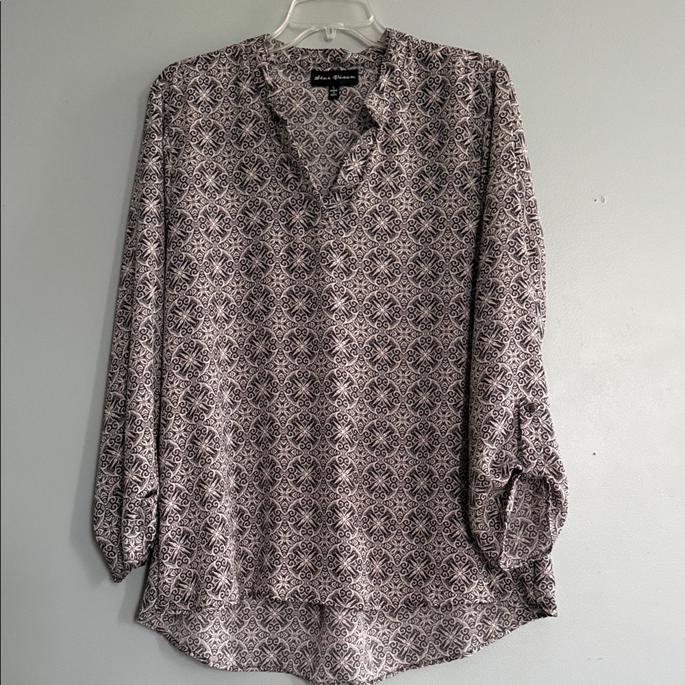 Star Vixen Monochrome Geometric Blouse
